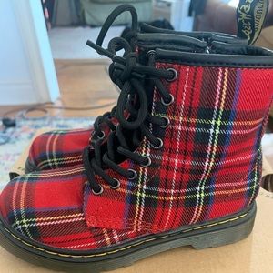 Dr Martens kids 1460 tartan plaid boots. Size 11